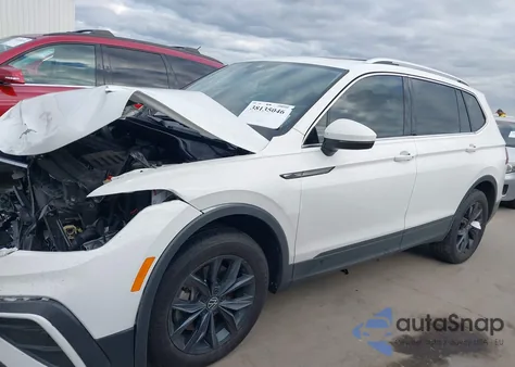 2022 Volkswagen Tiguan 2.0T Se z USA, uszkodzony, nr VIN 3VV2B7AX9NM035035